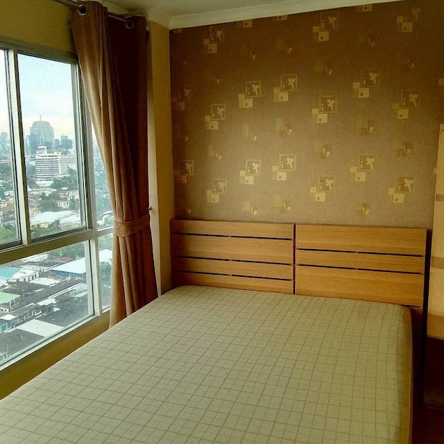 Lumpini Rama 4 Safe convenient clean 21st floor BTS Ekkamai