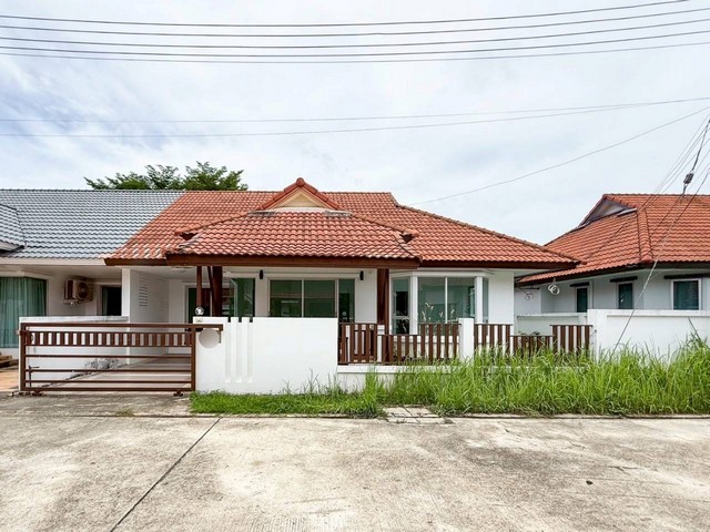 หมู่บ้านไพร์มเพลส ทาวน์โฮมสภาพดี 3 ห้องนอน 2 ห้องน้ำ