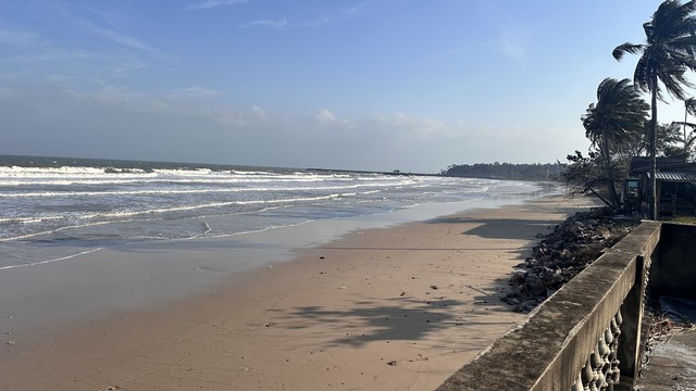 โปรดีกลางปี68พร้อมแล้ว ขายที่ดินริมหาดสะพลีทรายขาวน้ำใสคราม สวยงามวิวทะเลธรรมชาติสุดสุด ปะทิวใกล้หาดสวยทุ่งวัวแล่น  