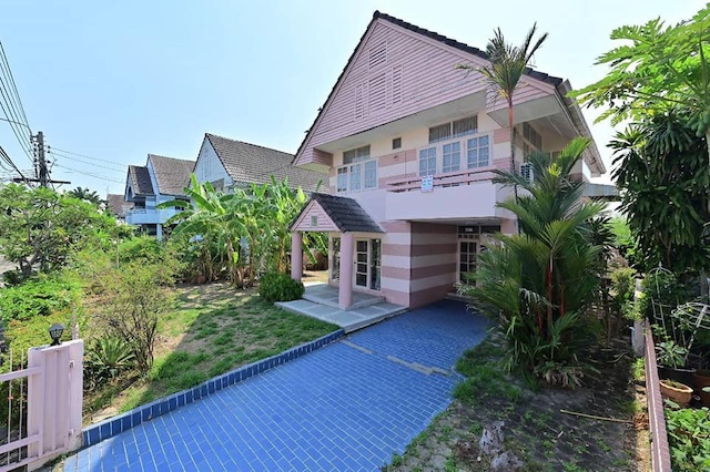 BH3668 ให้เช่า บ้านเดี่ยว หมู่บ้านโฮมเพลส รามคำแหง 140 บ้านสวยตกแต่งใหม่ ใกล้โรงเรียนนานาชาติ RIS