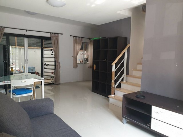 TOWNHOUSE - พื้นที่เท่ากับ 18 ตร.ว. 0 งาน 0 Rai  3000000 บาท อสังหาดี ขายบ้านพร้อมผู้เช่า เดือนละ 12000
