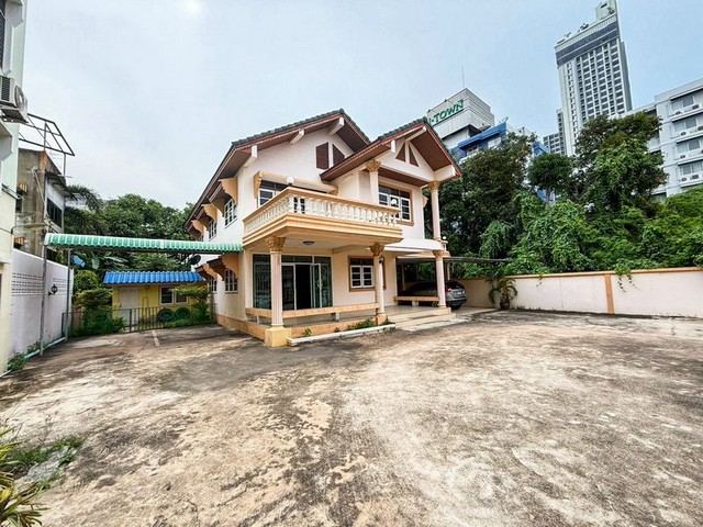 ขายบ้านเดี่ยว พร้อมที่ดิน ใจกลางเมืองศรีราชา แยกอัสสัมชัญ TP-H1307
