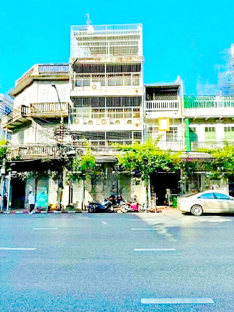 ทำเลทองของเยาวราช 5 นอน 5 น้ำให้เช่าอาคารพาณิชย์ 5 ชั้น 2 คูหา 32 ตร.วา.602ตร.ม.  MRT วัดมังกร 400 ม. 
