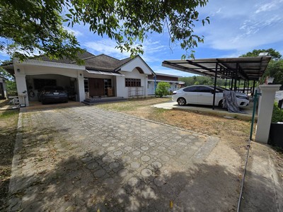 ขายที่ดินพร้อมสิ่งปลูกสร้าง 305.9 ตร.วา 10 นาที จากสนามบินภูเก็ต ใกล้หาดไม้ขาว 5 นาที